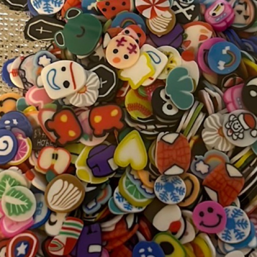 Fun mix of Fimo nail sequins fruits flowers hearts and more...